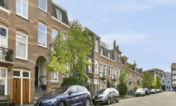 Kamer | 105m² | €4300,-