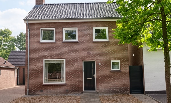 Huis | 115m² | €1950,-