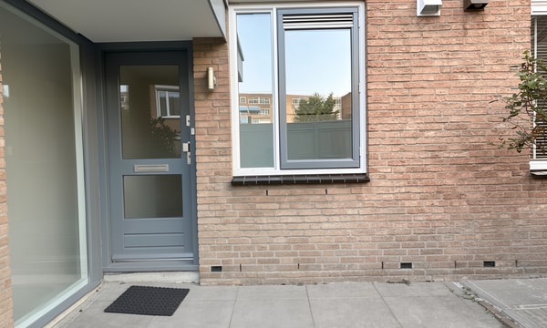 Huis | 90m² | €2350,-