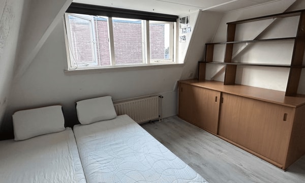 Kamer | 13m² | €582,-