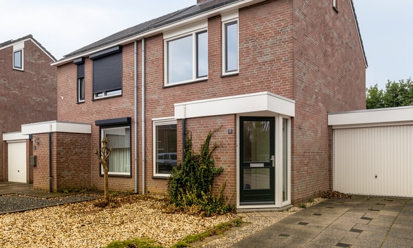 Huis | 125m² | €1450,-