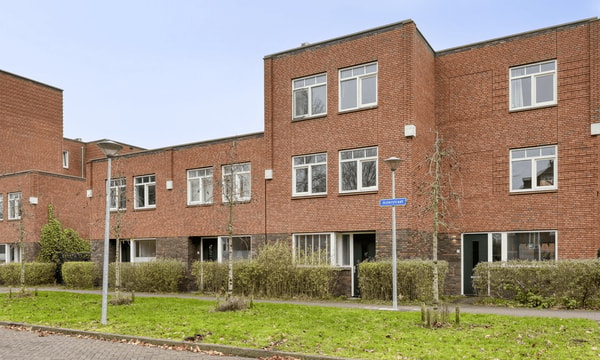 Huis | 74m² | €1895,-