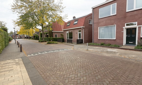 Huis | 131m² | €1940,-