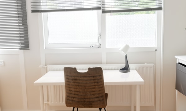 Kamer | m² onbekend | €645,-