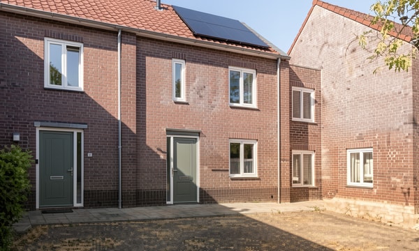 Huis | 102m² | €1195,-