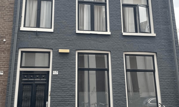 Kamer | m² onbekend | €525,-
