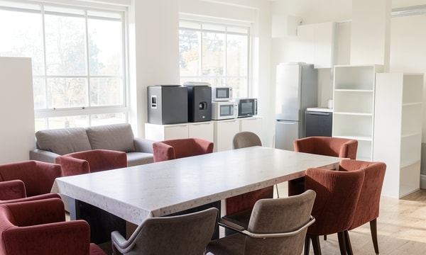 Kamer | m² onbekend | €550,-