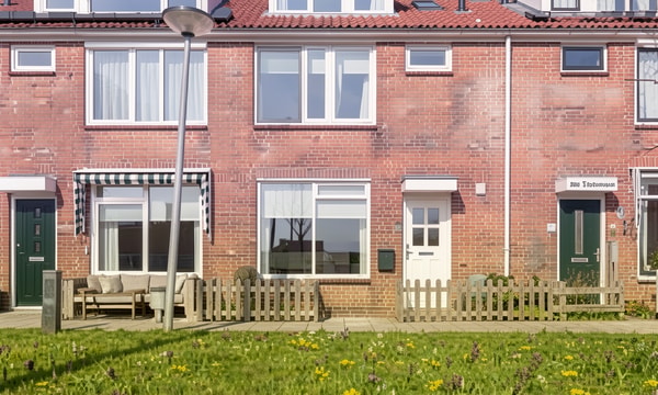 Huis | 101m² | €2595,-