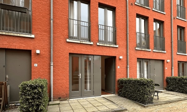 Huis | 101m² | €2100,-