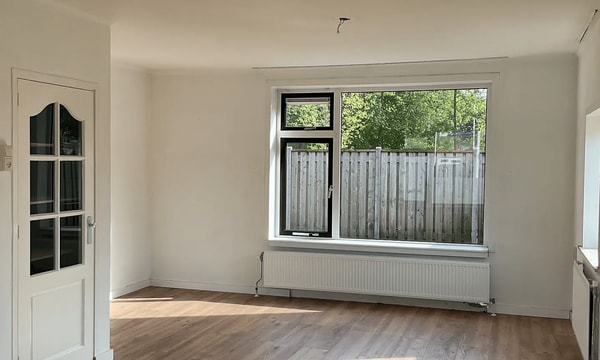 Huis | 93m² | €434,-