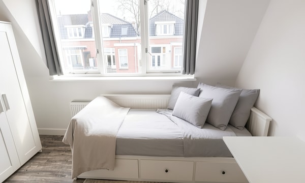 Studio | 15m² | €1350,-