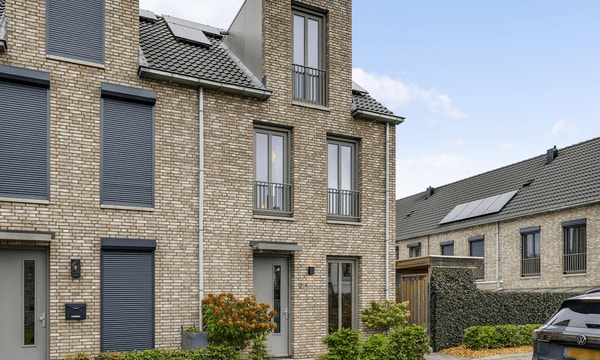 Huis | 121m² | €1950,-