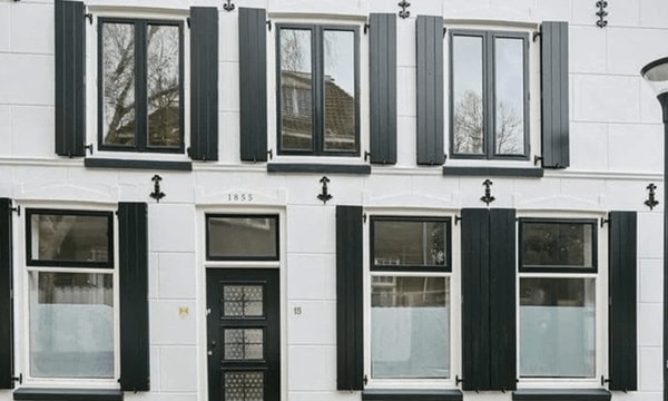 Huis | 194m² | €3250,-