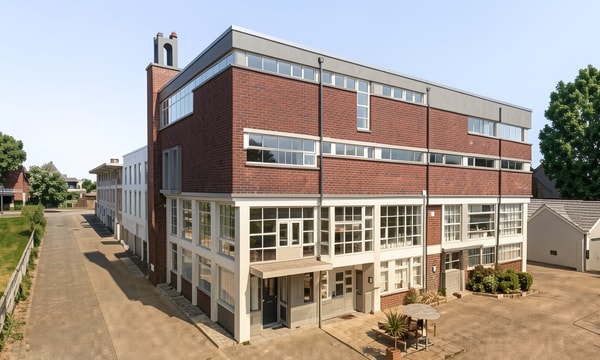 Kantoor | 91m² | €895,-