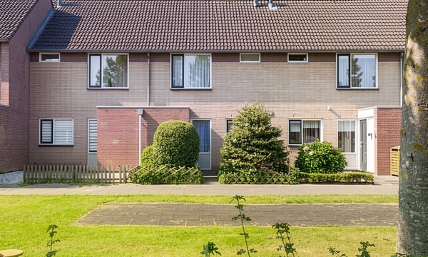 Huis | 108m² | €1326,-