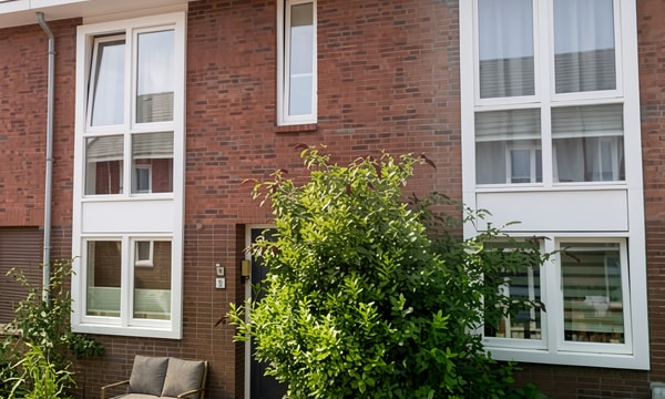 Huis | 114m² | €950,-