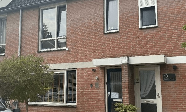 Huis | m² onbekend | €767,-
