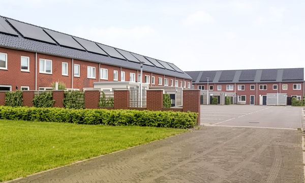 Huis | 120m² | €2055,-