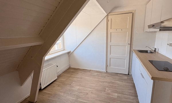 Kamer | 33m² | €601,-