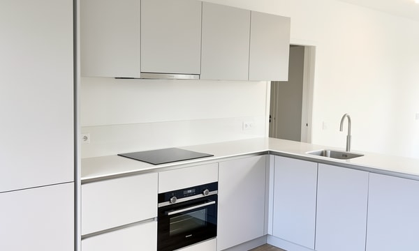 Kamer | m² onbekend | €700,-