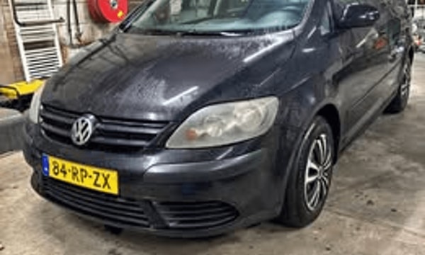 Kamer | m² onbekend | €1100,-