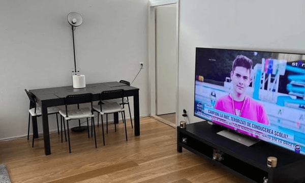 Kamer | m² onbekend | €1100,-