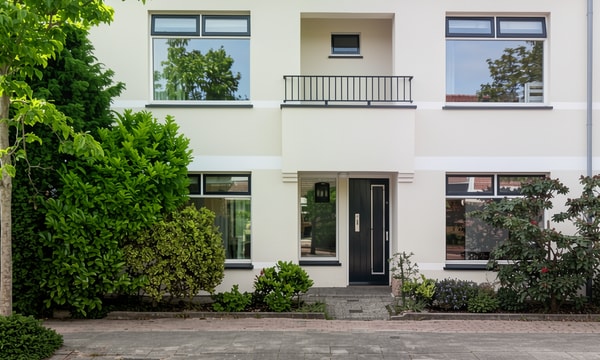 Huis | 187m² | €3595,-