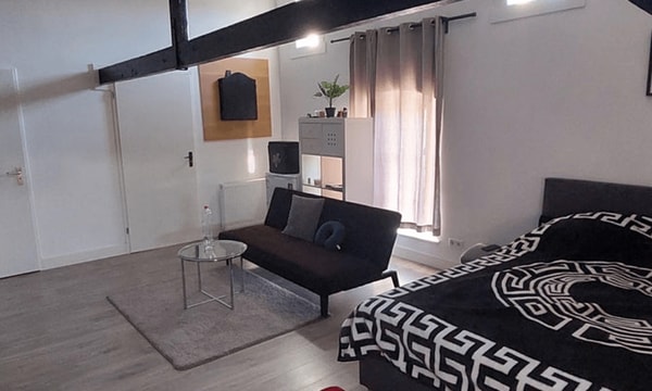 Kamer | 11m² | €1200,-