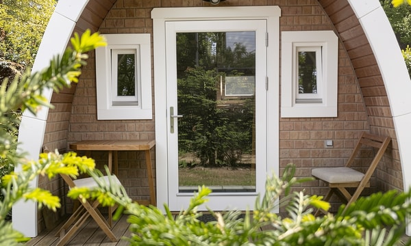 Kamer | m² onbekend | €2447,-