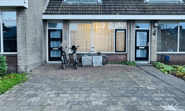 Huis | m² onbekend | €680,-