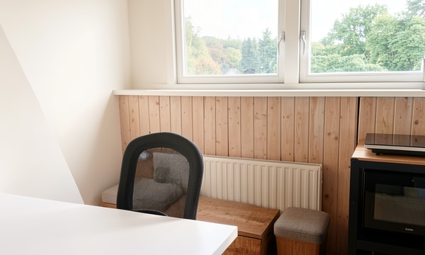 Kamer | m² onbekend | €700,-