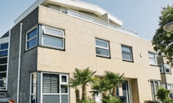 Huis | 121m² | €1200,-