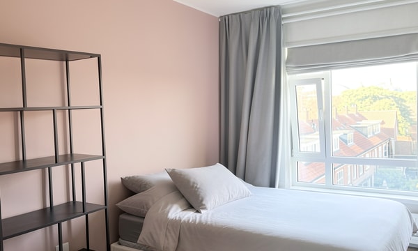 Kamer | m² onbekend | €650,-