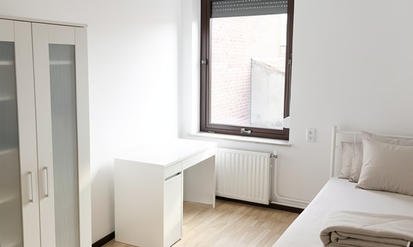 Kamer | 12m² | €600,-