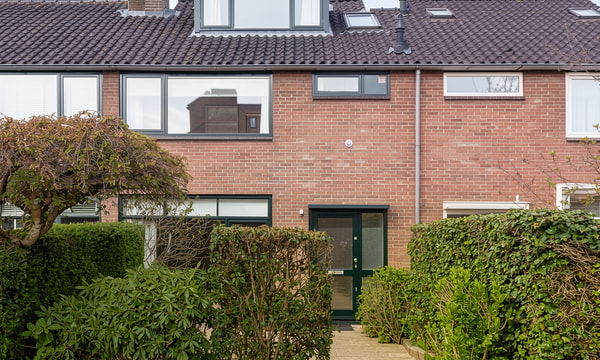 Huis | 111m² | €2550,-