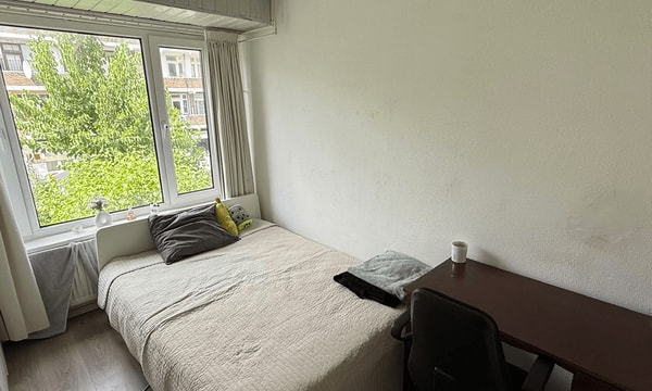 Kamer | 12m² | €686,-