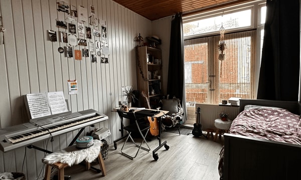 Kamer | 13m² | €607,-