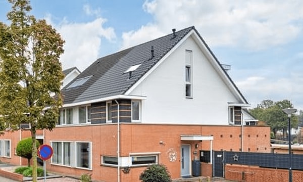 Huis | 177m² | €2100,-