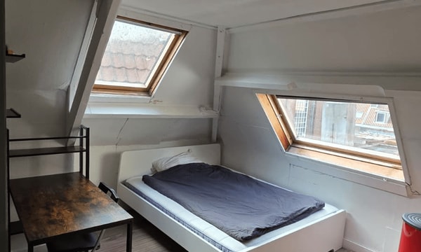 Kamer | 15m² | €600,-