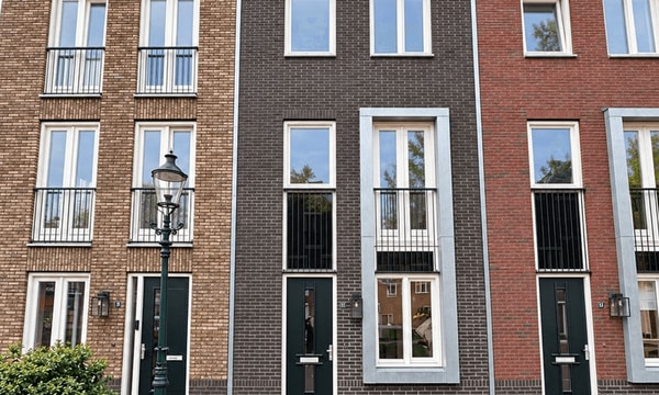 Huis | 126m² | €2400,-