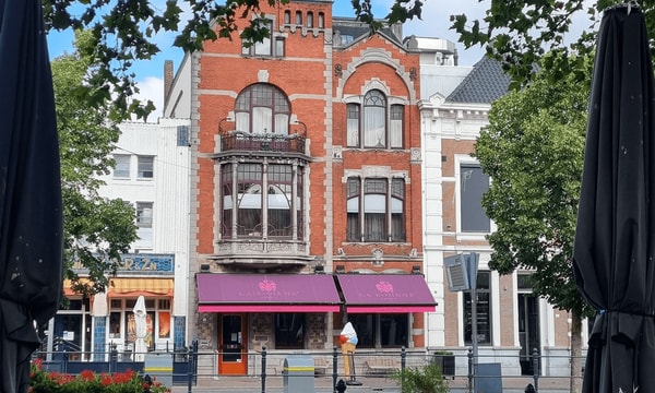 Huis | 340m² | €2500,-