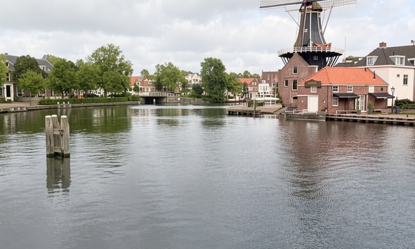 Bedrijfsruimte | 60m² | €2450,-