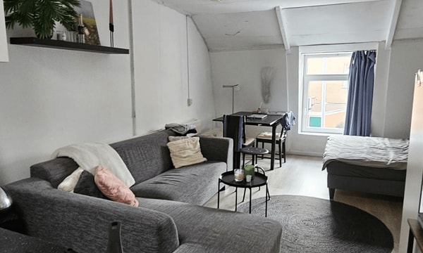 Kamer | 22m² | €670,-
