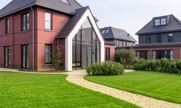 Huis | 200m² | €7500,-