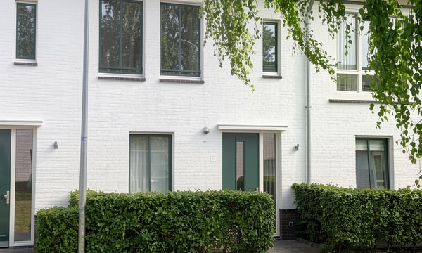 Huis | 126m² | €2925,-