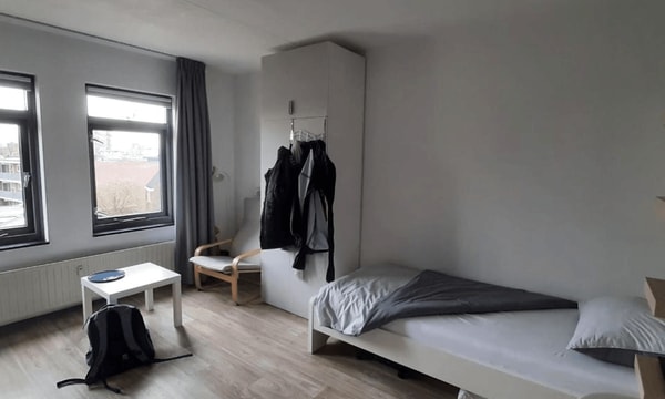 Kamer | 16m² | €408,-