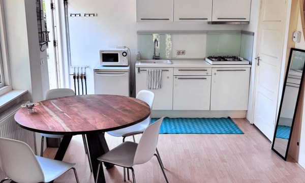 Kamer | 35m² | €800,-