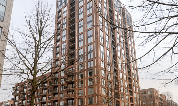 Studio | 65m² | €1221,-