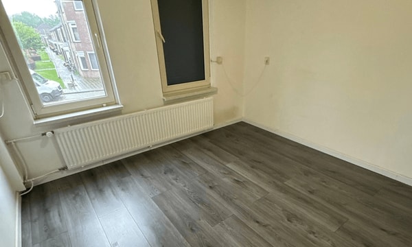 Kamer | 13m² | €499,-
