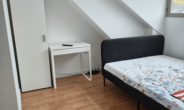 Kamer | 30m² | €1200,-